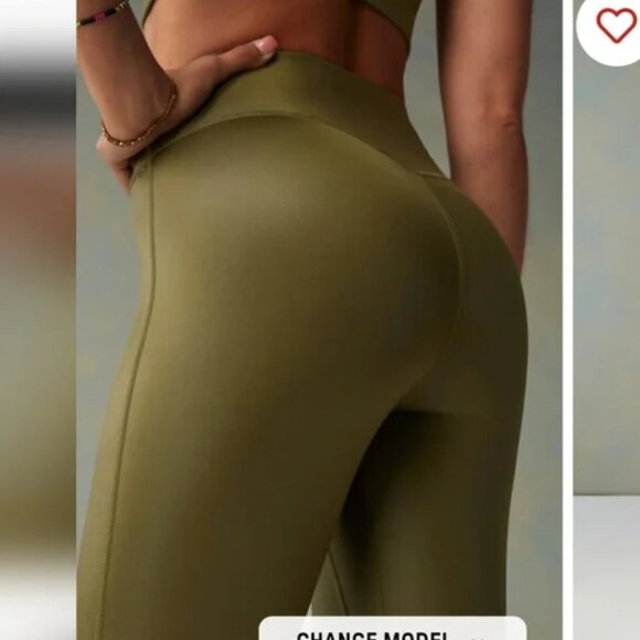 Fabletics NWT Anywhere Motion365+ Shine High-Waisted Legging Size S Moss Green - Picture 13 of 13